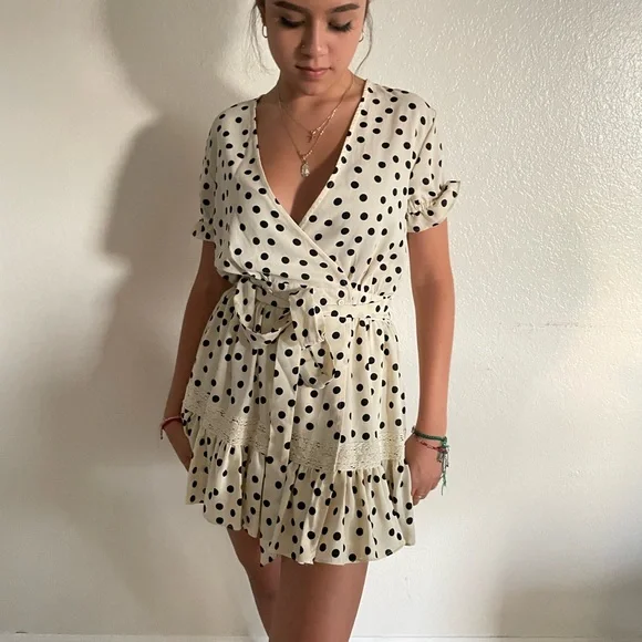 Polka Dot Wrap Dress - Picture 3 of 4